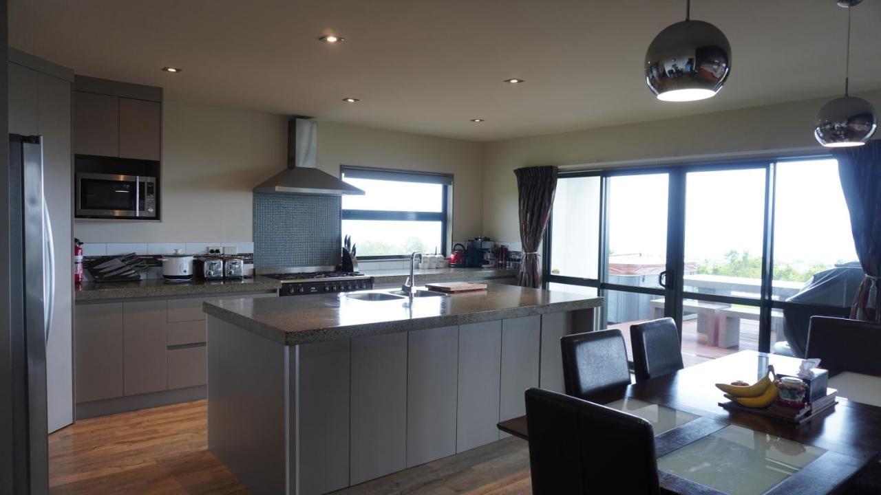 Bed and Breakfast White House Paraparaumu Exterior foto